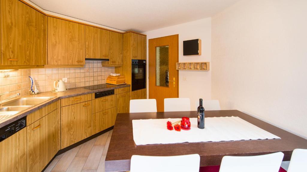 Haus Evita Saas-Grund Rom bilde